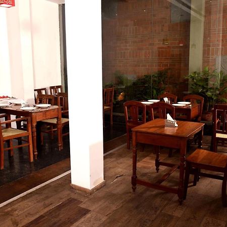 Hotel Sabareesh Park Maduraj Zewnętrze zdjęcie