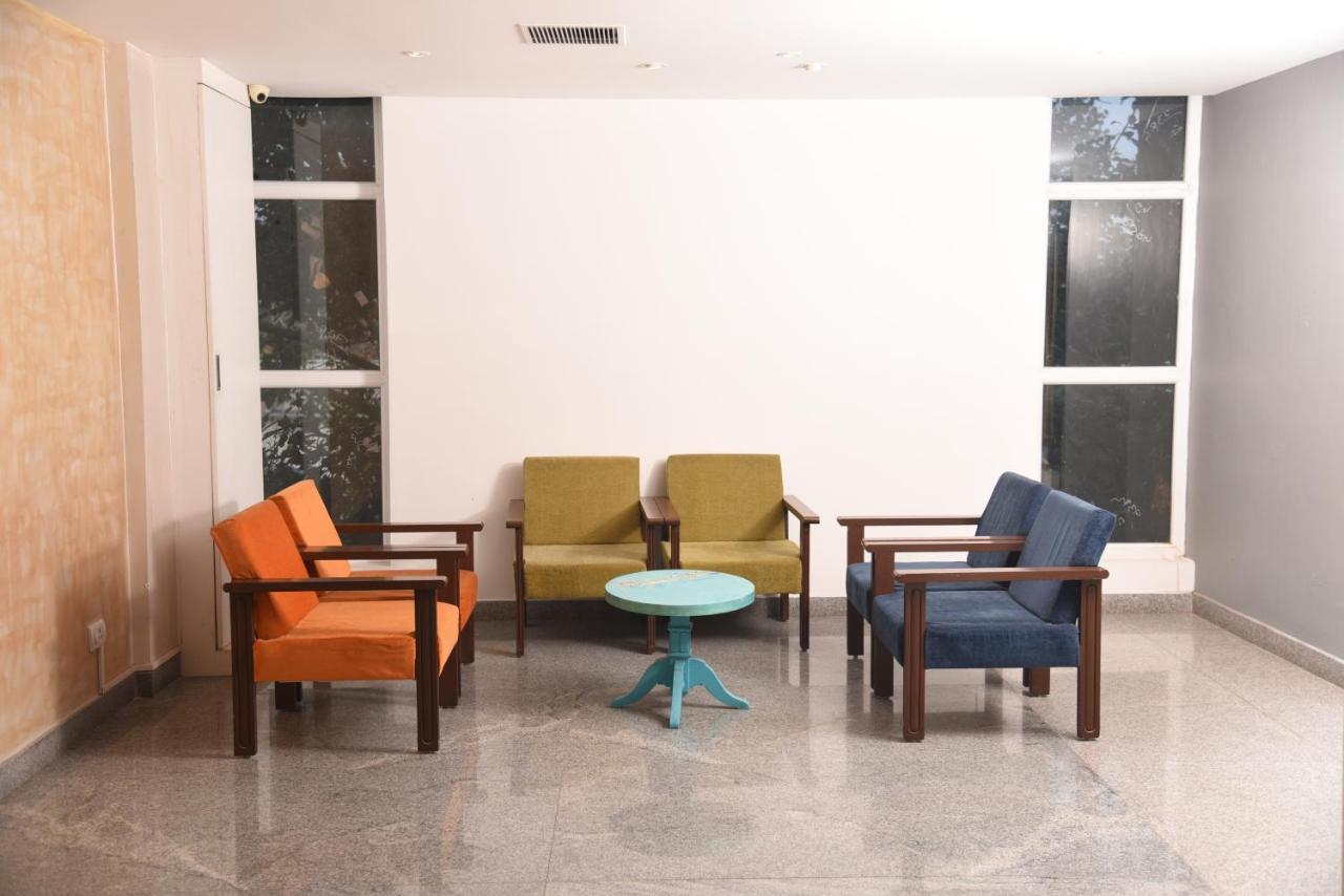 Hotel Sabareesh Park Maduraj Zewnętrze zdjęcie