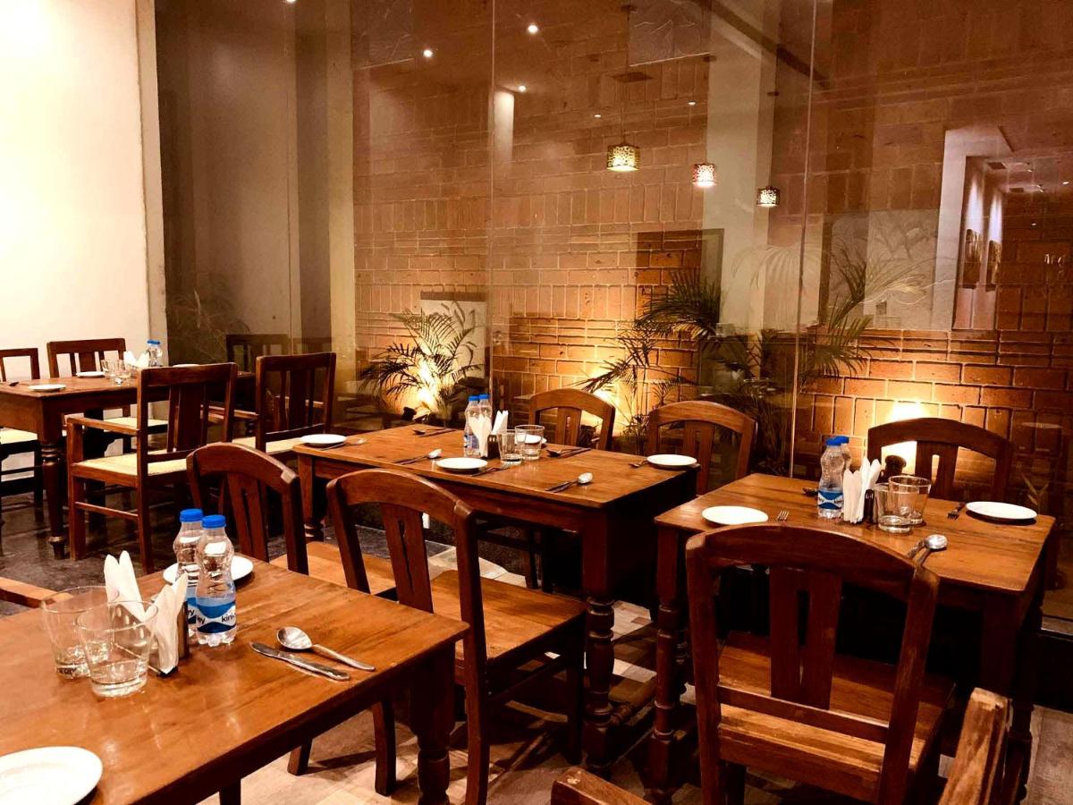Hotel Sabareesh Park Maduraj Zewnętrze zdjęcie